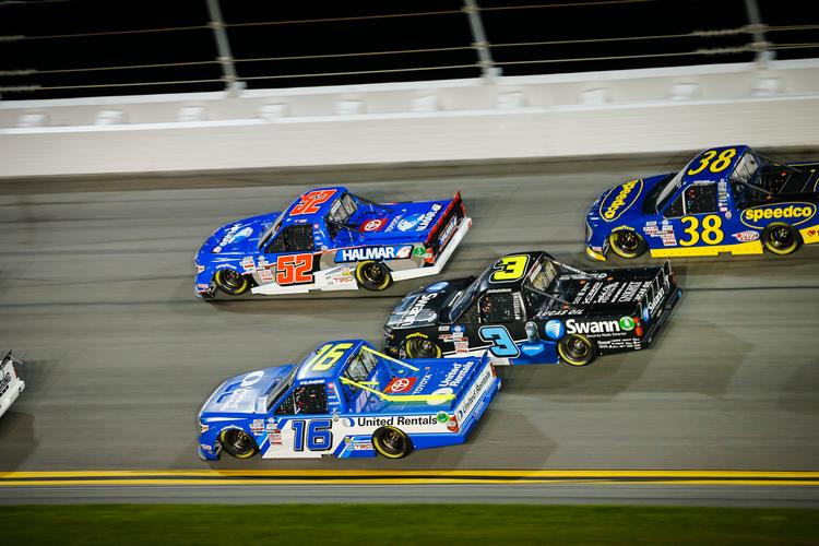 Hill's Methodical March at Daytona Comes Up Short